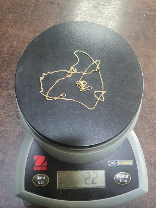 Златен синджир с медалиони 4.5гр. 585/14к