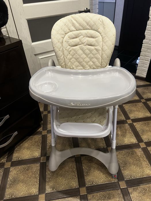 Детский стул для кормления