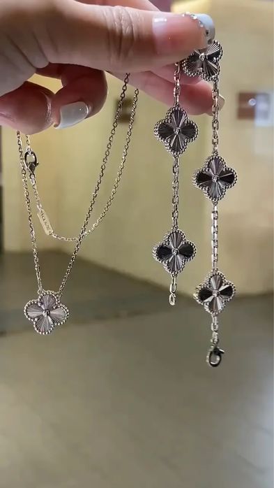 Позлатени гривни Van Cleef & Arpels 750/18K