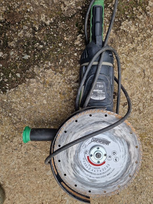 Inchirieri  Betoniera, Masina de taiat gresie cu apa, Scule de mana.