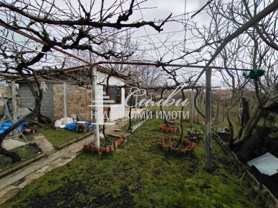 Продава се Къща в с. Златна нива, Област Шумен - 80 кв.м за 631 €/кв.м - Снимка #3