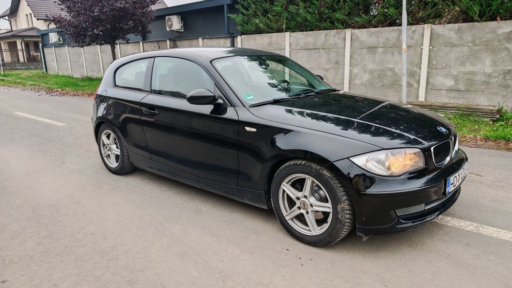 BMW 1 Series 2009 — imagine 4