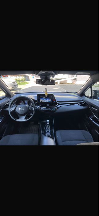 Toyota C-HR 1.8 Hibrid Active /2018/122cp