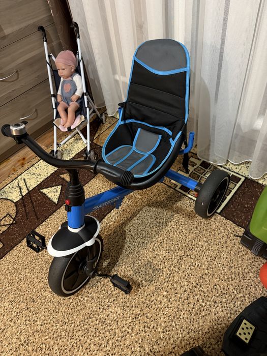 продам велосипед трехколесный детский