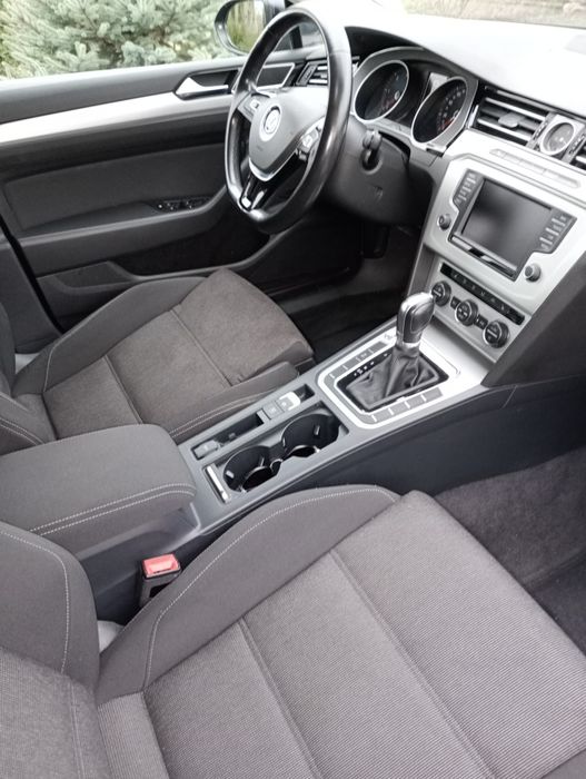 Volkswagen  Passat 1.6 TDI  Cutie Automată
