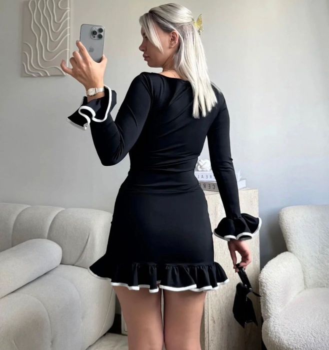 Продавам дамска рокля