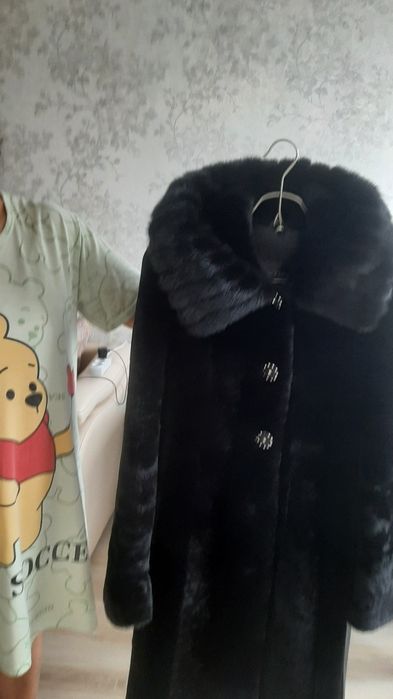 Продам мутоновую шубу