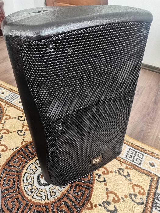 2 boxe ElectroVoice pasive ZX3-90 de 600 rms bucata