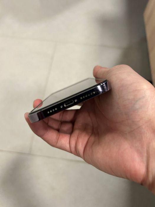Продам Iphone 14 PRO MAX