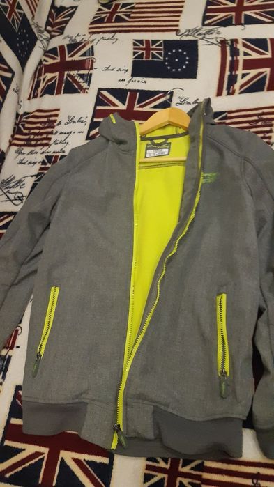 Geaca impermeabila pt.baieti