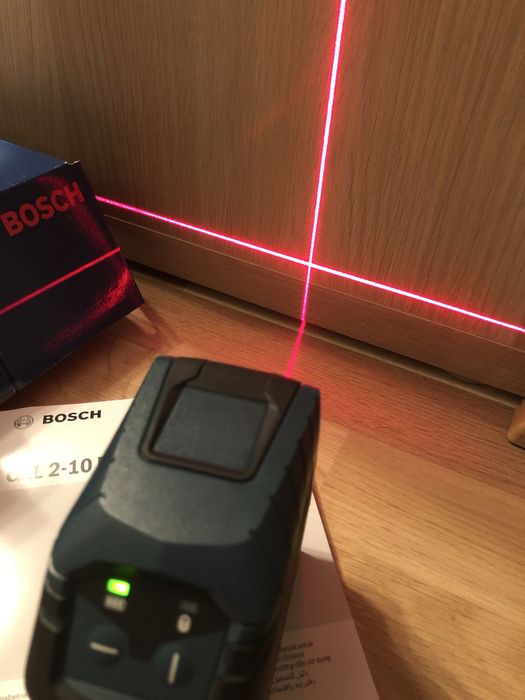 Nivela laser Bosch GLL 2-10 Profesional