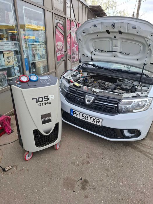 Incarcare freon auto R134A