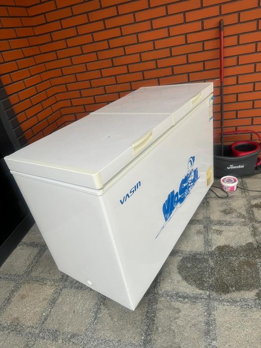 Продам морозильник большой в хорошем состоянии