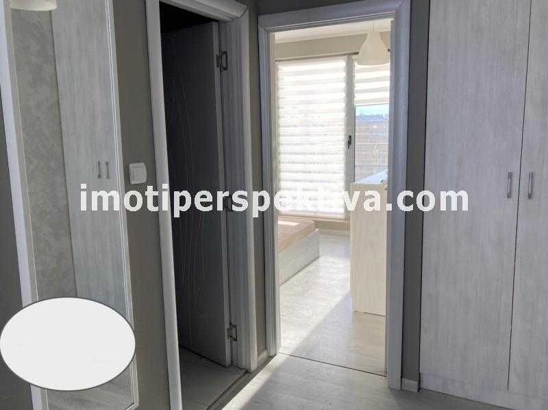 Продава се Двустаен апартамент в Пловдив, Център - 60 кв.м за 1634 €/кв.м - Снимка #3