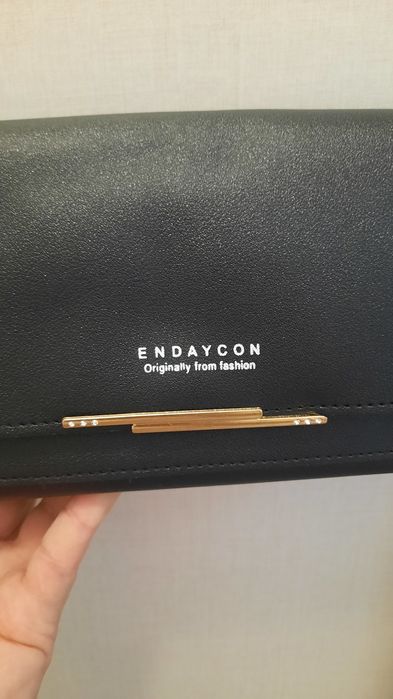 Нова дамска чанта