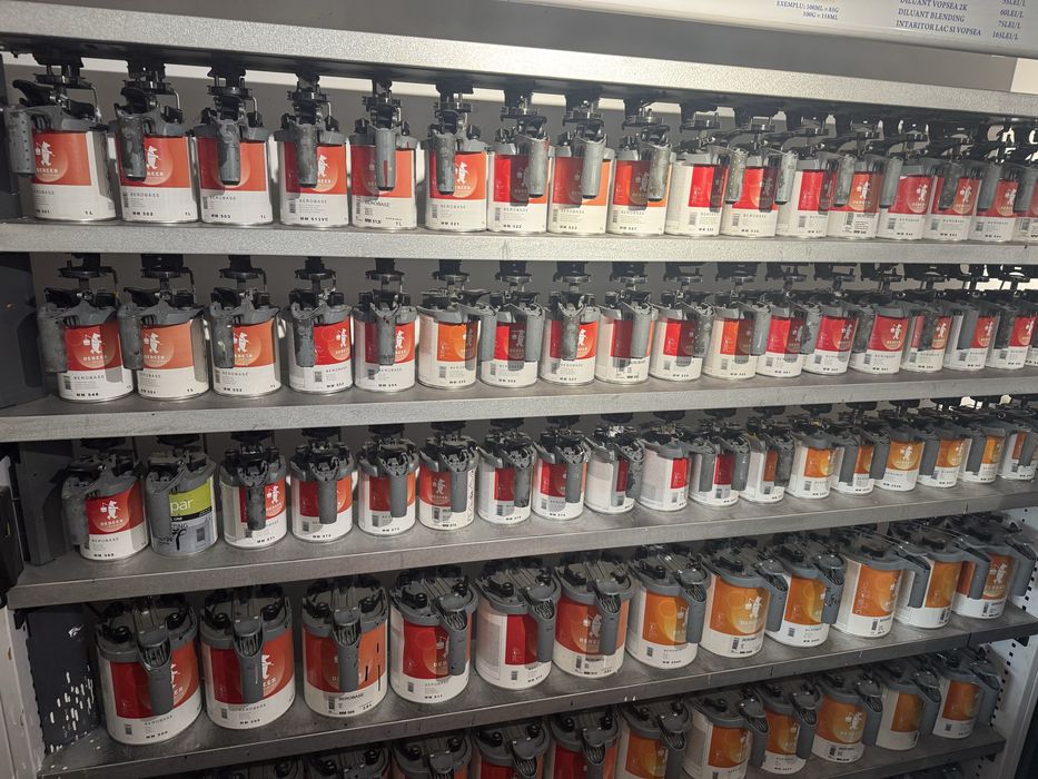 Imbuteliem Spray Vopsea in cod de culoare auto si ral