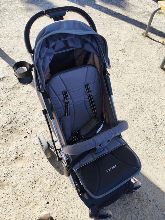 Продам коляску почти новая пользовались мало