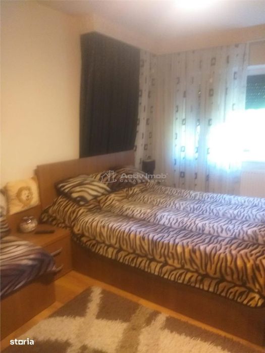 Apartament 4 decomandat, etaj 1, CT - Sarari