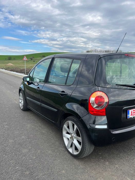 Renault Modus / 2006 / 1.6 Benzina | 990 € pana Duminica