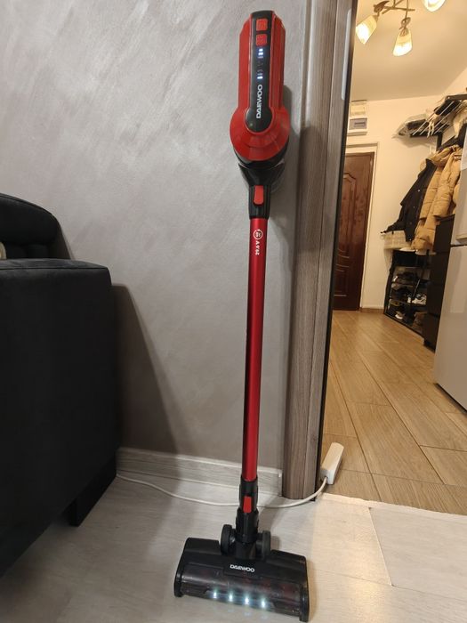Aspirator vertical Daewoo RSH-410 ,300W, motor BLDC, putere aspirare16