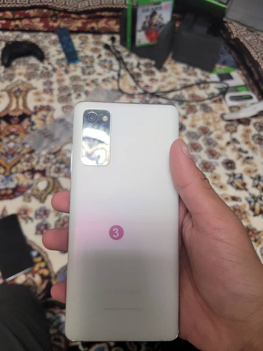 Samsung galaxy S21 plus