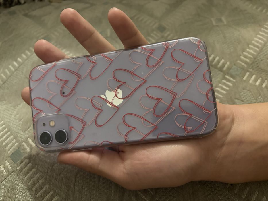 Айфон 11  продам