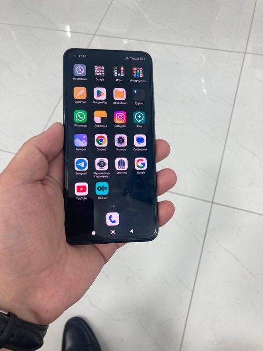 Mi 11 Lite 5G  срочно сотилади 1 кул телефон
