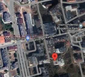 Продава се Тристаен апартамент в Кърджали, Възрожденци - 1169 кв.м за 90 €/кв.м - Снимка #1