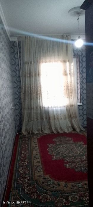 Uy sotiladi 3 xonali kvartira