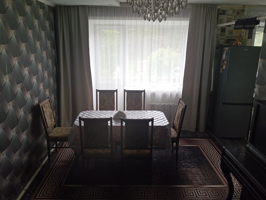 Продам 3 комнатную квартиру