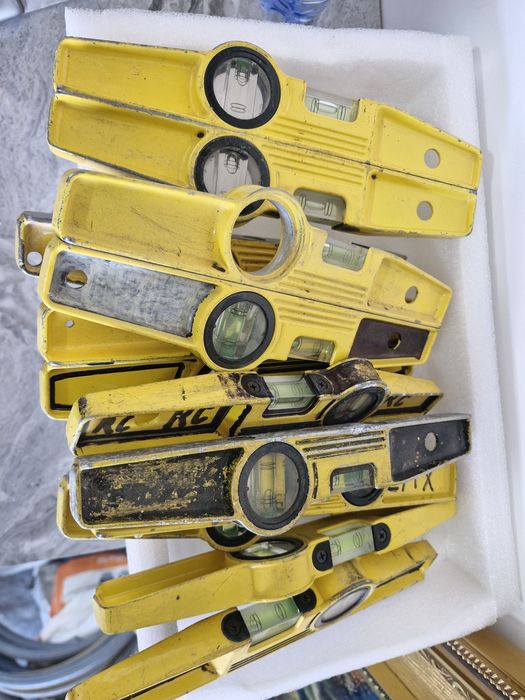 Ключи, уровни лесомонтажника