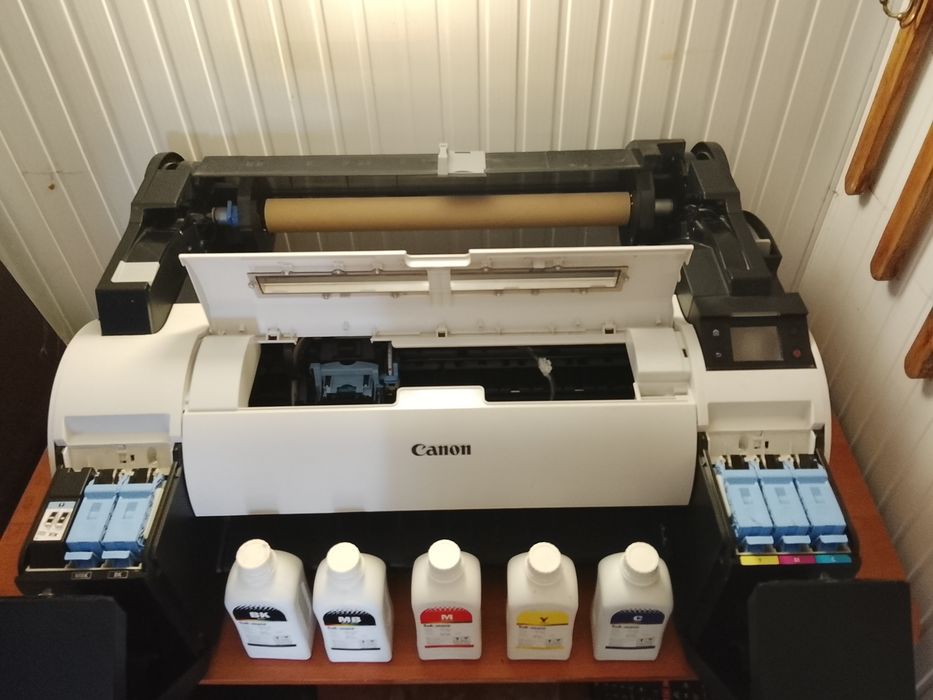 Струйныйцветной принтер  Canon TM -200