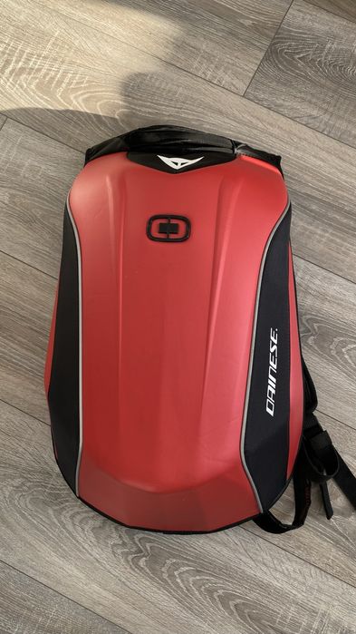 Мото Екип( яки, каски, обувки, раници, ръкавици)