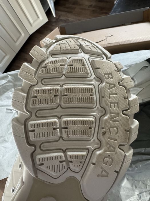 Balenciaga Track
