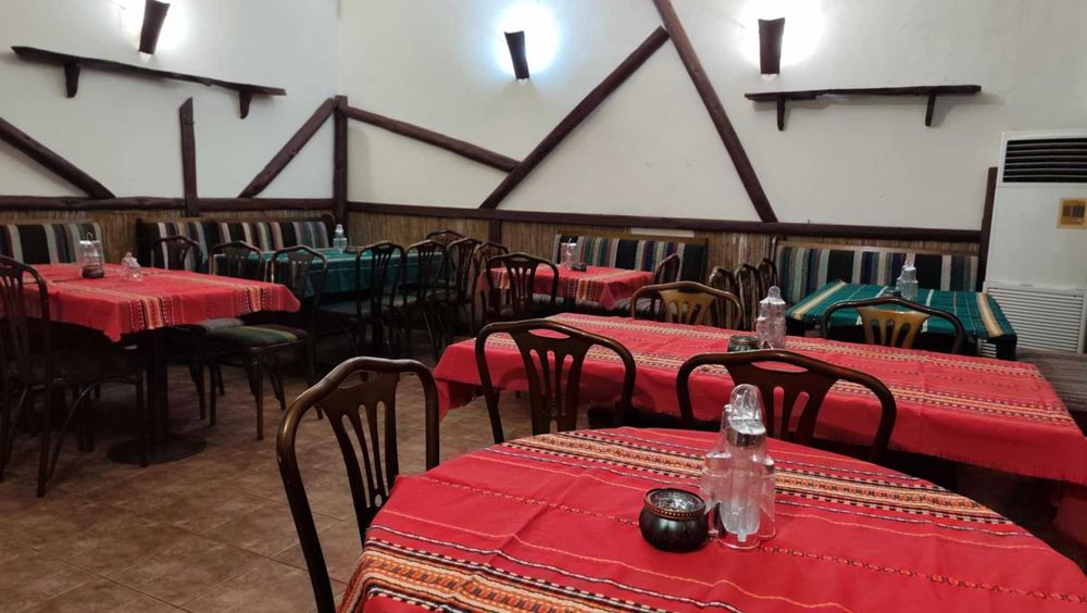 Дава се под наем Заведение в Плевен, Сторгозия - 70 кв.м за 510 € - Снимка #3