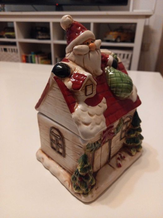 Голяма метална кола, Керамична коледна къща кутия, Преспапие коледно.