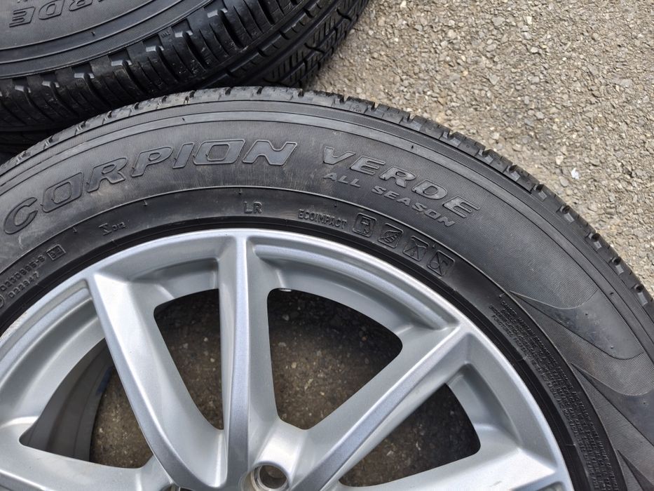 235/65/19" 4бр Pirelli scorpion verde all season,dot1115,8mm