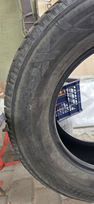 Шины зимние с шипами БУ