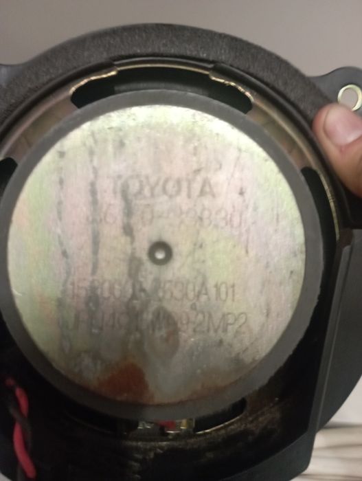 Музыкальная колонка тойота