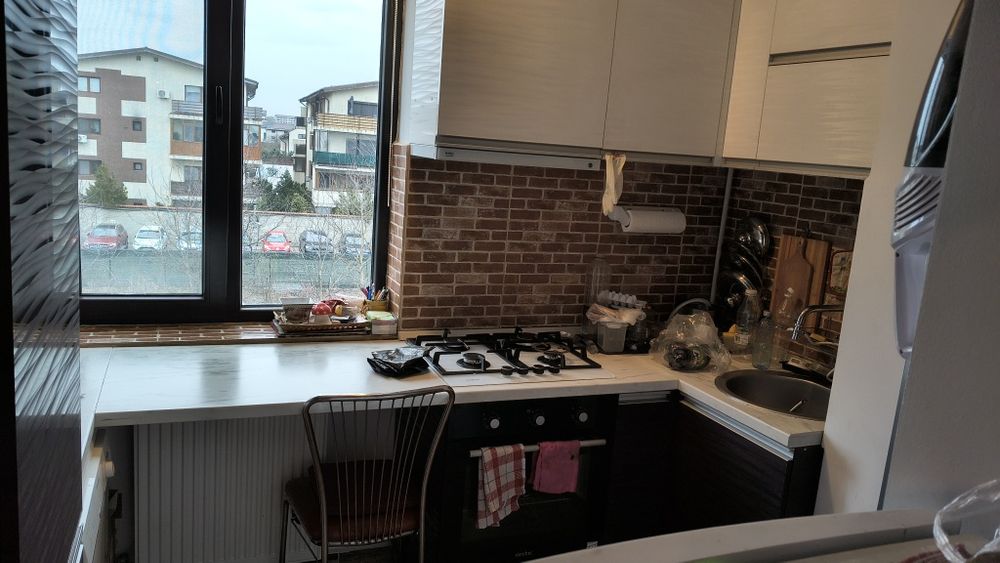 Vând apartament cu 2 camere