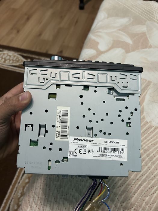 Pioneer DEH-7300BT