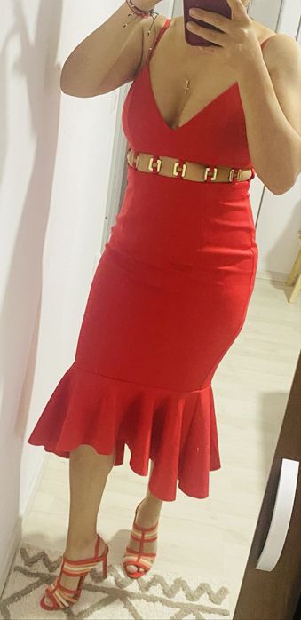 Rochita rosie marime 38