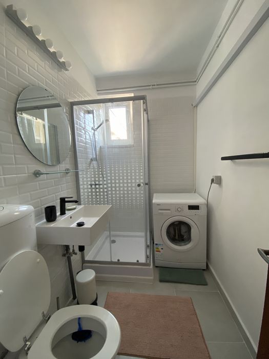 Inchiriere apartament 3 camere Tomis III