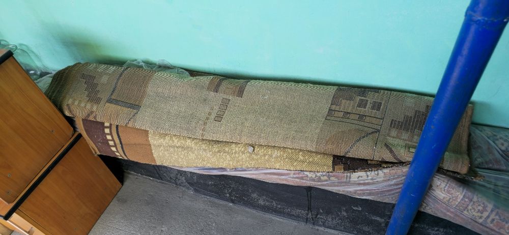 Продам хорошие ковры