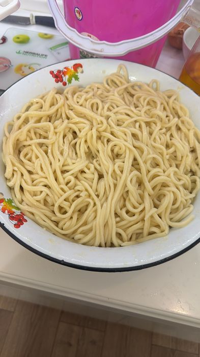 Домашняя лапша для лагмана