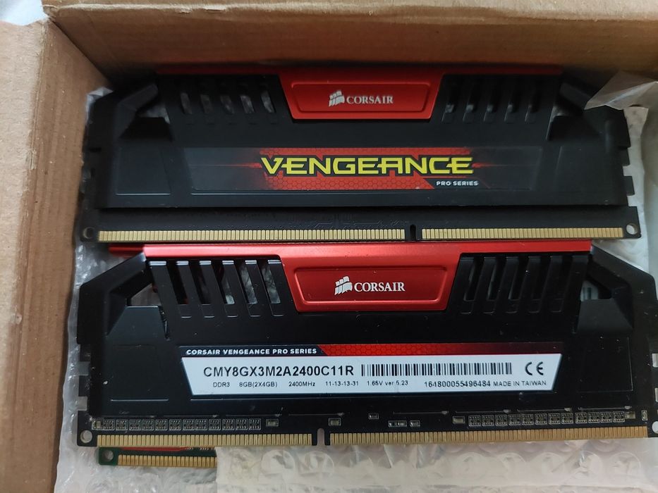 Corsair Vengeance DDR3  2x4gb 2400 , ,