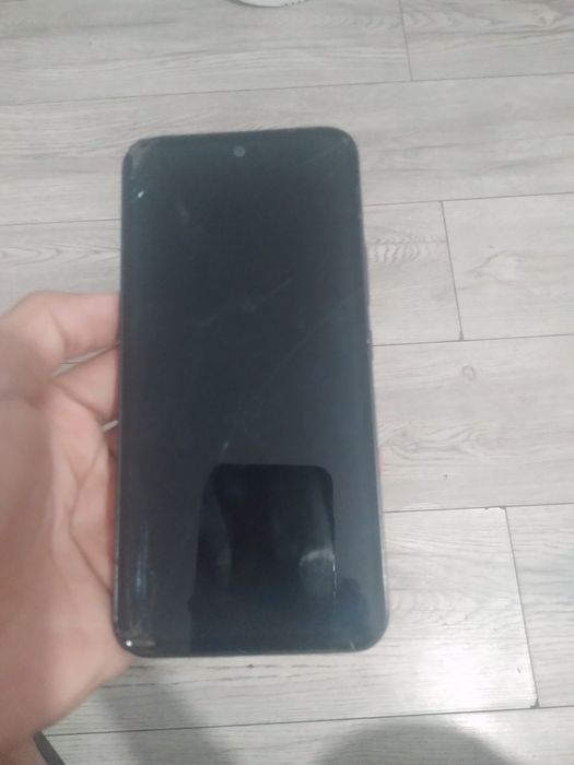Telefon pentru piese