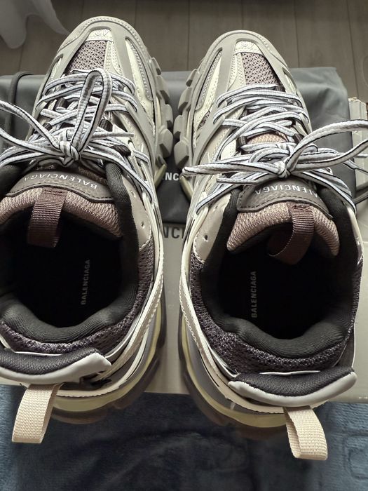 Balenciaga Track Gray // Premium // 2026