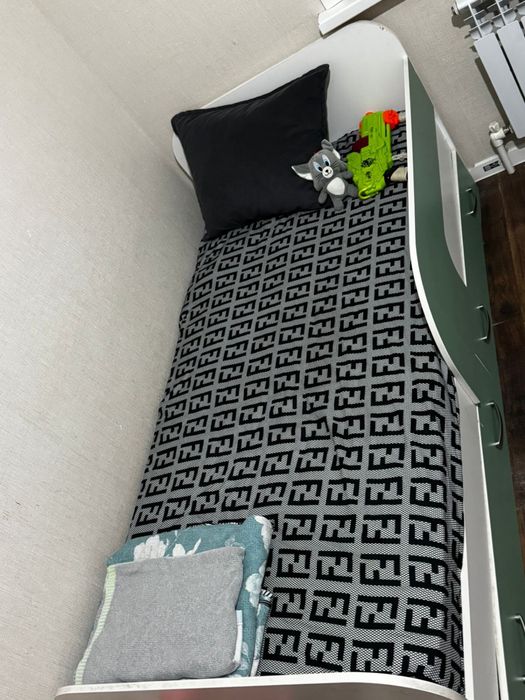Продам детские кровати