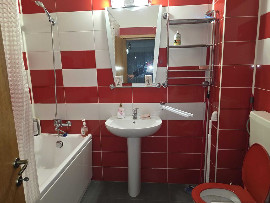 Garsoniera moderna in bloc nou in Gavana - platou